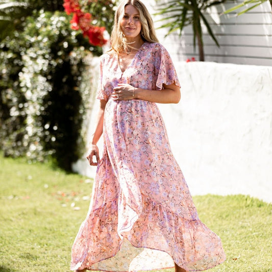 Maternity Photoshoot Dresses: 7 Creative Shoot Ideas to Celebrate Your Pregnancy