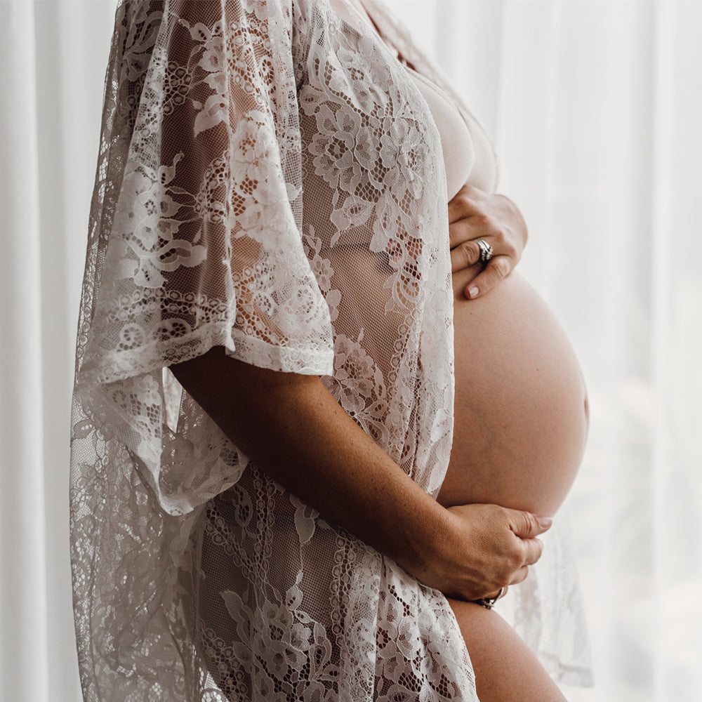 Cute Maternity Dresses For Your Pregnancy Photoshoot – Maive & Bo