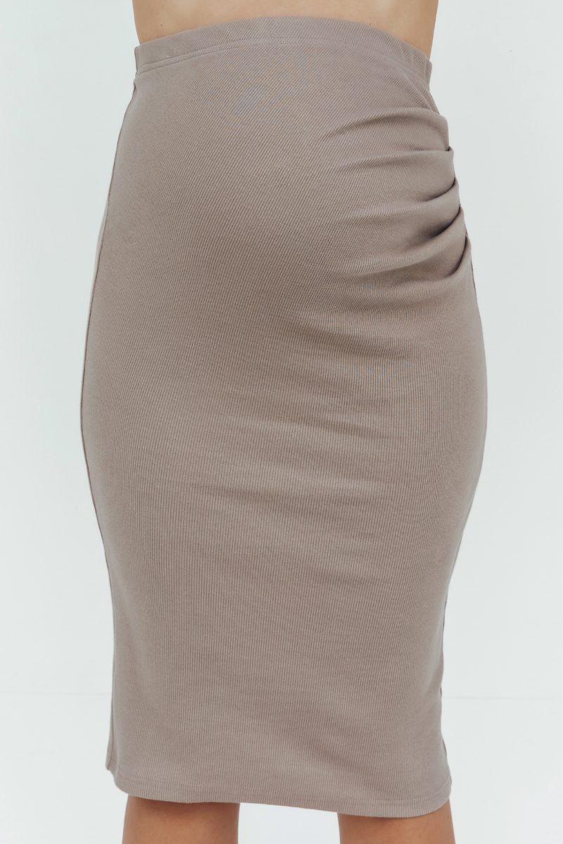 Ribbed Structured Maternity Skirt.